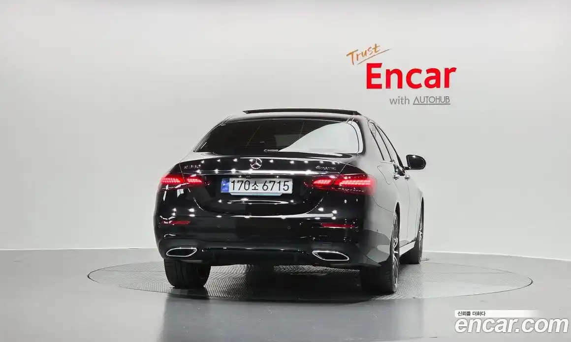 Mercedes-Benz E-Class 2023 2.0 гидро в Москве № 206567, фото 4