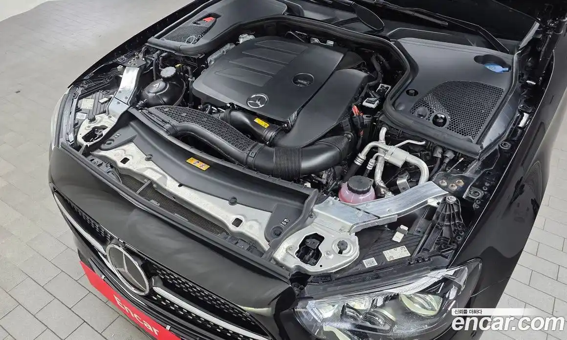 Mercedes-Benz E-Class 2023 2.0 гидро в Москве № 206567, фото 6
