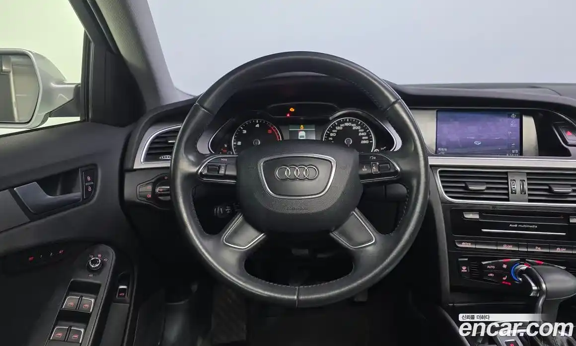 Audi A4 2014 2.0 гидро в Москве № 209486, фото 13