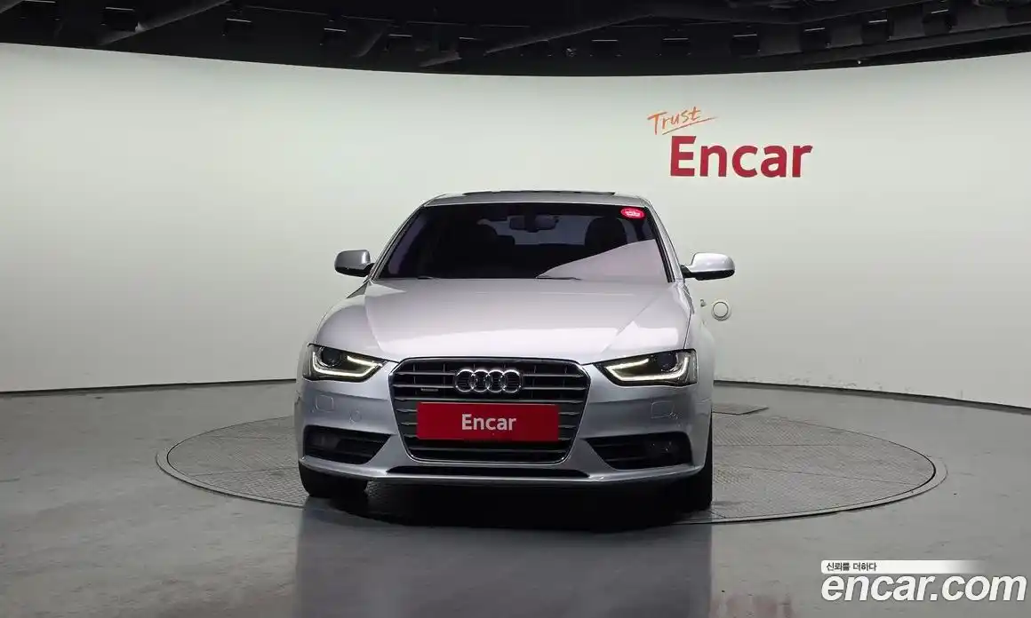Audi A4 2014 2.0 гидро в Москве № 209486, фото 3