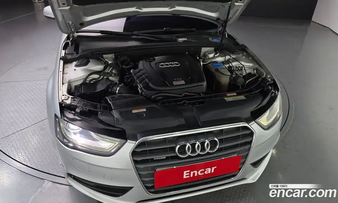Audi A4 2014 2.0 гидро в Москве № 209486, фото 6