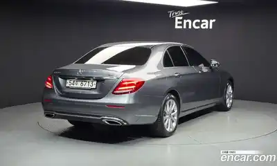 Mercedes-Benz E-Class 2017 1.9 гидро в Москве № 211919, миниатюра 2