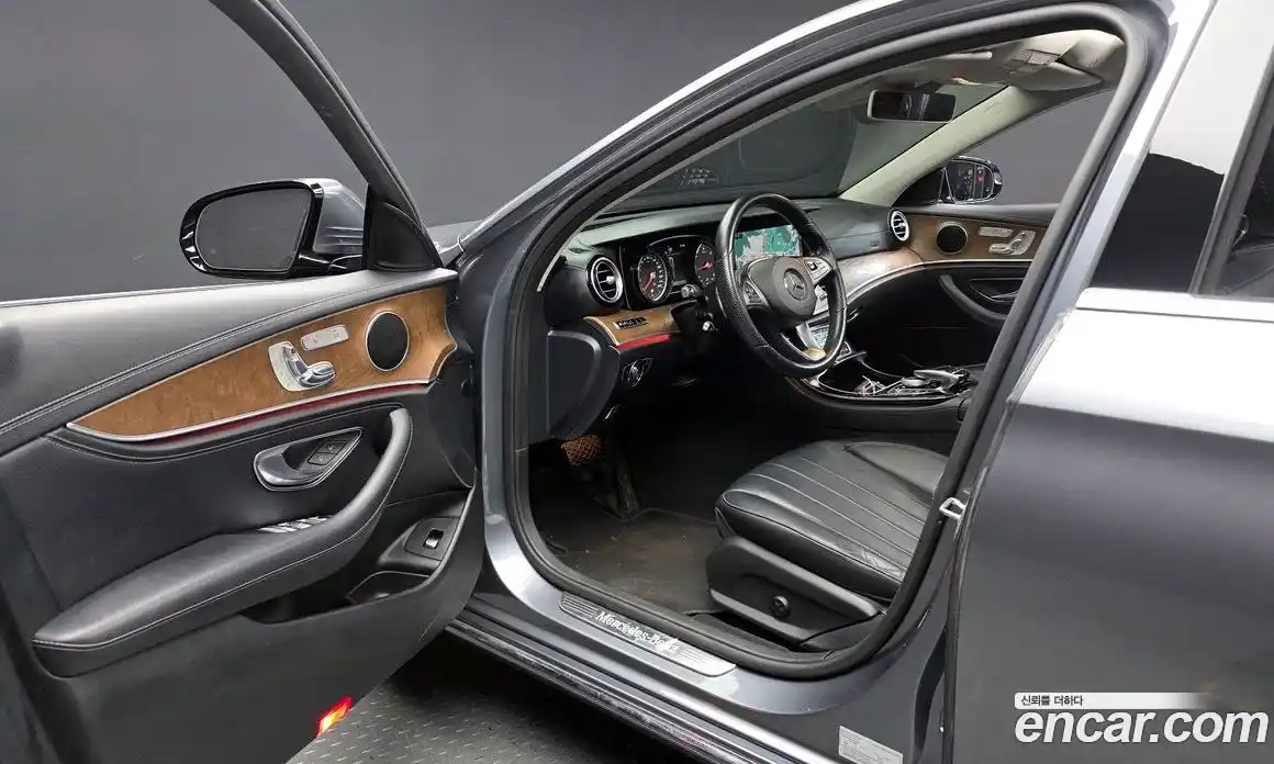 Mercedes-Benz E-Class 2017 1.9 гидро в Москве № 211919, фото 10