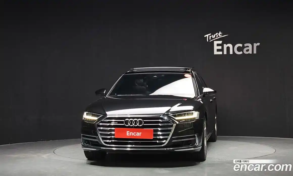 Audi A8 2018 3.0 гидро в Москве № 212314, фото 3