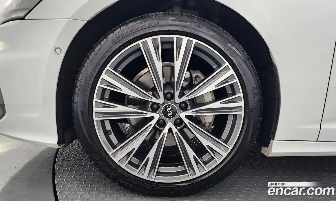 Audi A6 2023 2.0 гидро в Москве, фото 5