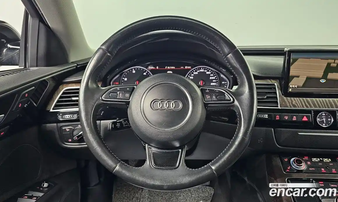 Audi A8 2016 3.0 гидро в Москве № 212693, фото 16