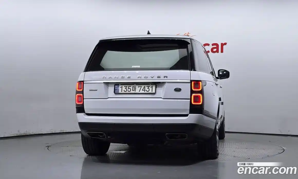 Land Rover Range-Rover 2018 5.0 гидро в Москве № 213409, фото 4