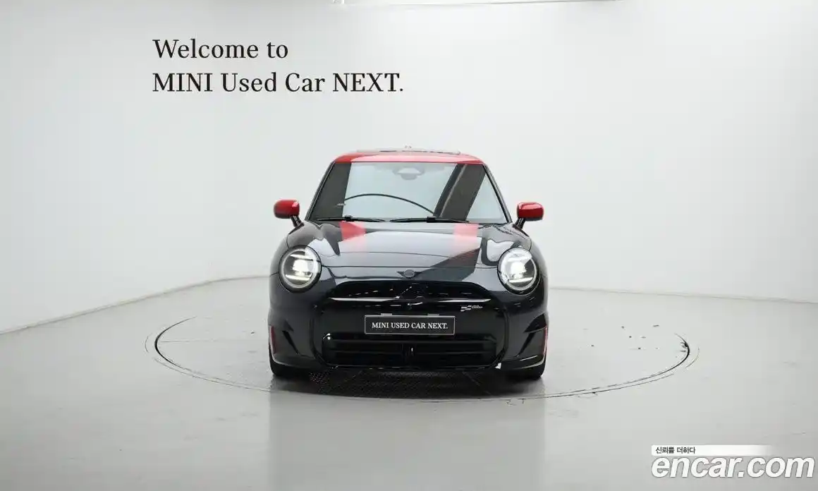 Mini Cooper 2025 0.1 гидро в Москве № 213942, фото 3
