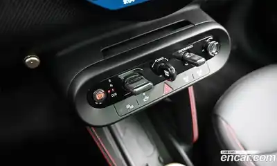 Mini Cooper 2025 0.1 гидро в Москве № 213942, миниатюра 9