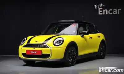 Mini Cooper, 2024