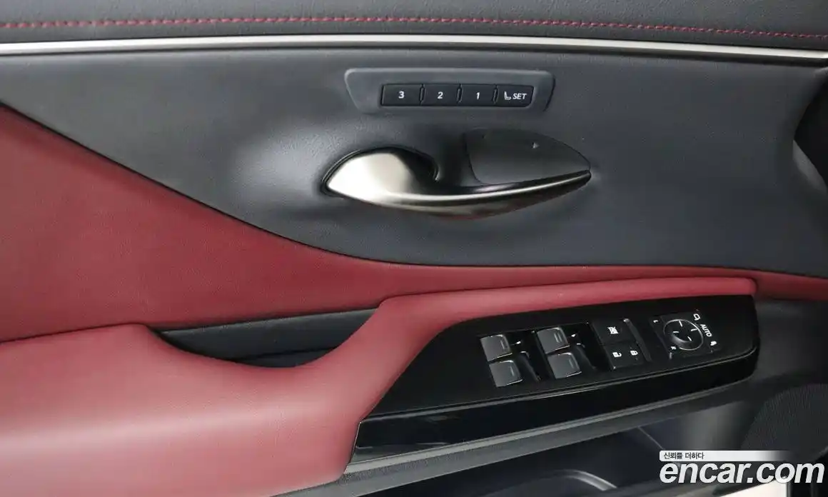 Lexus ES 2025 2.5 вариатор в Москве № 214753, фото 12