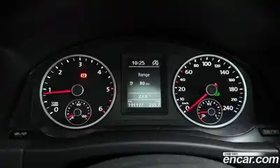 Volkswagen Tiguan 2015 2.0 гидро в Москве № 215313, миниатюра 8