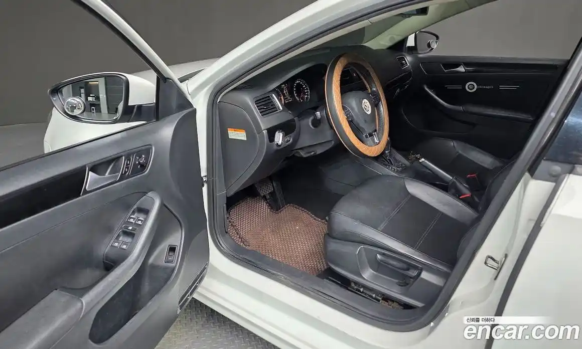 Volkswagen Jetta 2014 2.0 гидро в Москве № 215374, фото 12