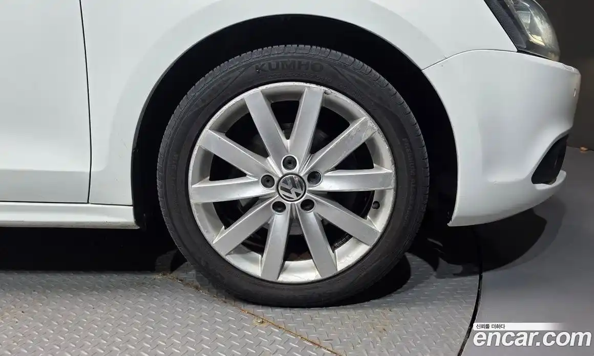 Volkswagen Jetta 2014 2.0 гидро в Москве № 215374, фото 5