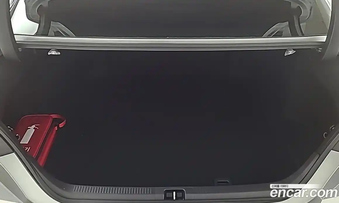 Toyota Camry 2025 2.5 гидро в Москве № 215574, фото 18