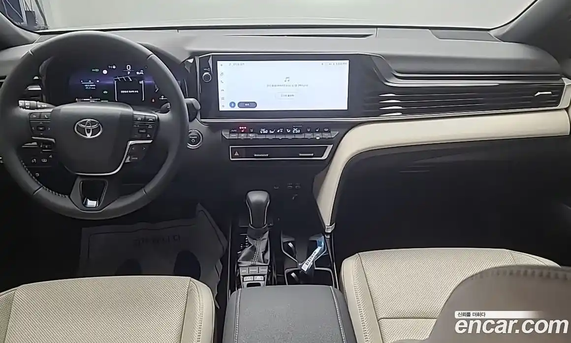 Toyota Camry 2025 2.5 гидро в Москве № 215574, фото 9