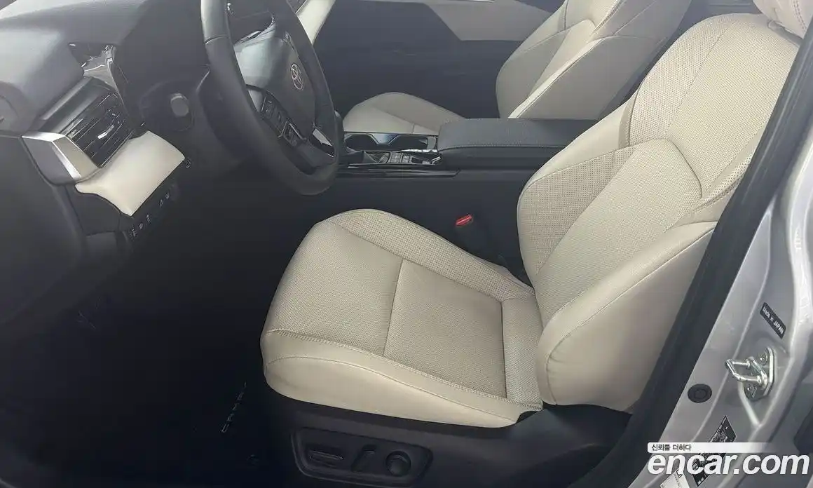 Toyota Camry 2025 2.5 гидро в Москве № 215574, фото 10