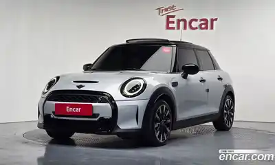 Mini Cooper, 2022