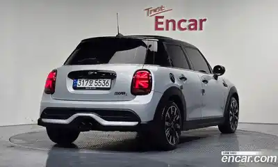 Mini Cooper 2022 2.0 гидро в Москве № 221741, миниатюра 2
