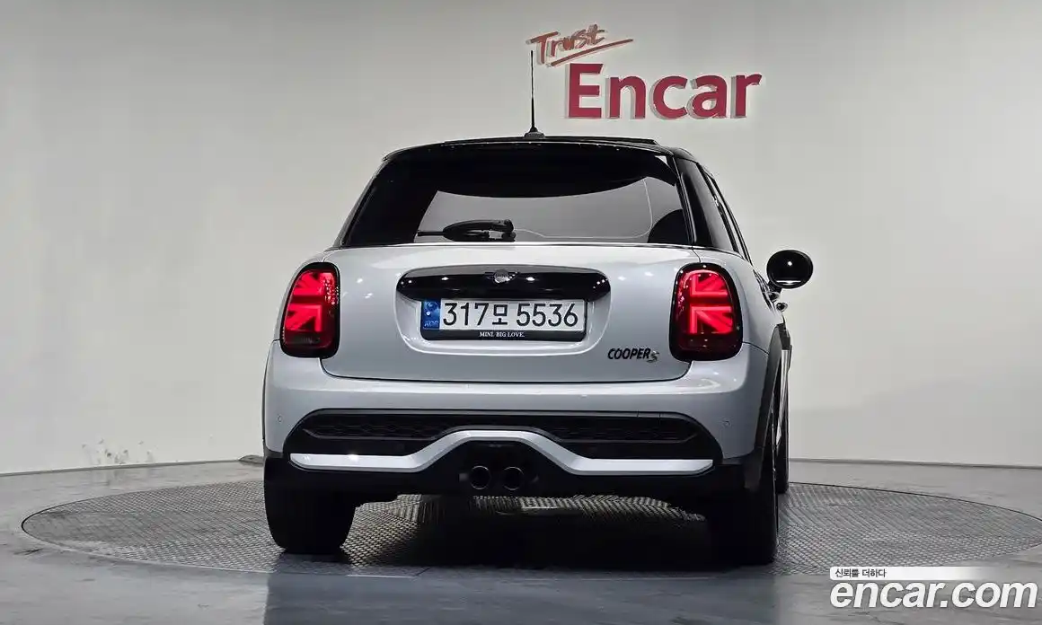 Mini Cooper 2022 2.0 гидро в Москве № 221741, фото 4