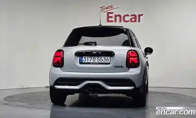 Mini Cooper 2022 2.0 гидро в Москве № 221741, миниатюра 4