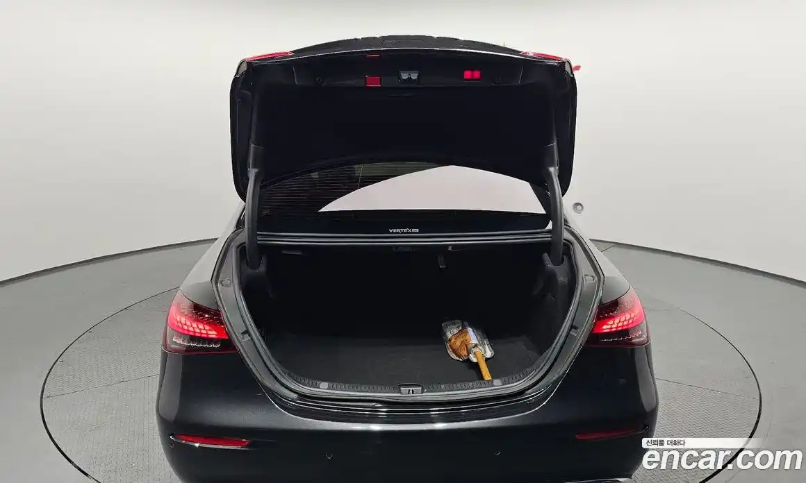 Mercedes-Benz E-Class 2020 2.0 гидро, фото 20