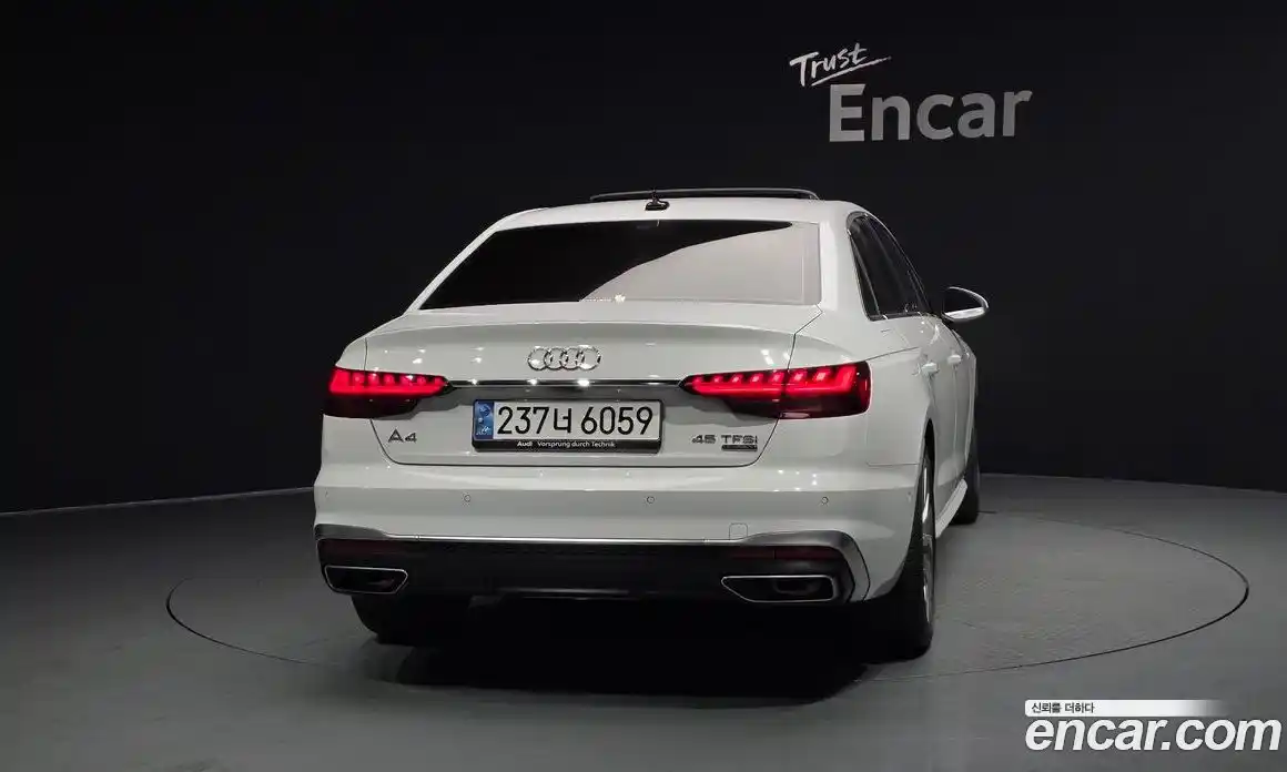Audi A4 2023 2.0 гидро в Москве № 228192, фото 4