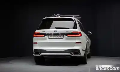 BMW X7 2023 3.0 гидро в Москве № 229043, миниатюра 4