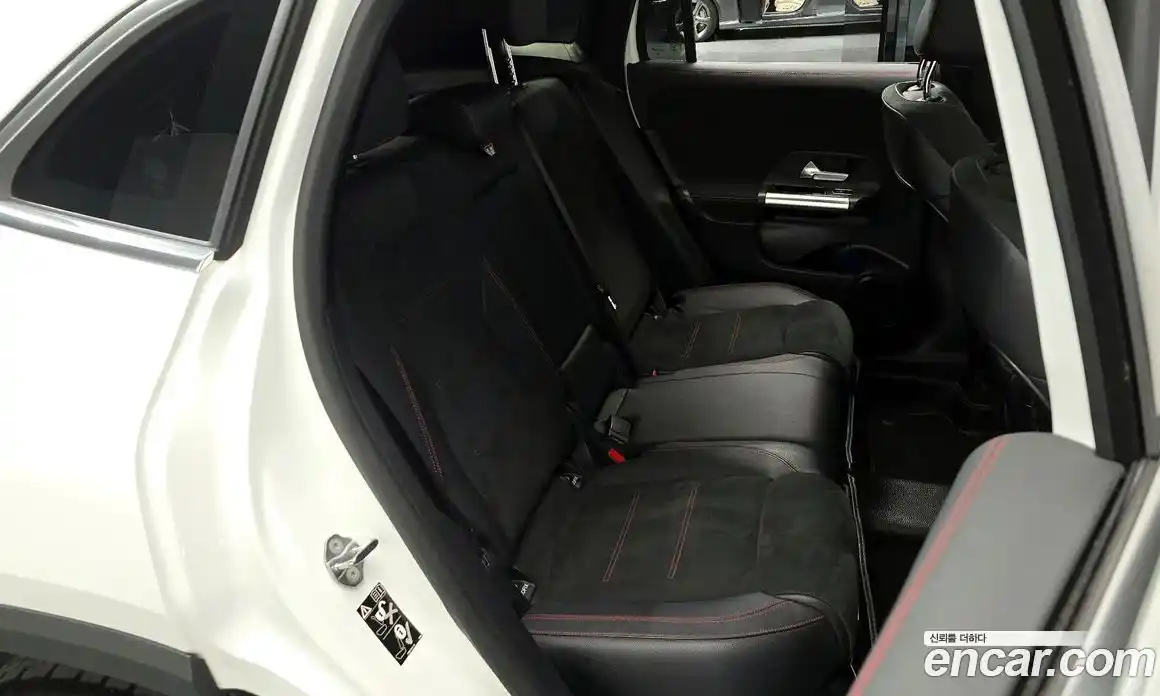 Mercedes-Benz GLA-Class 2022 2.0 гидро в Москве № 229427, фото 12