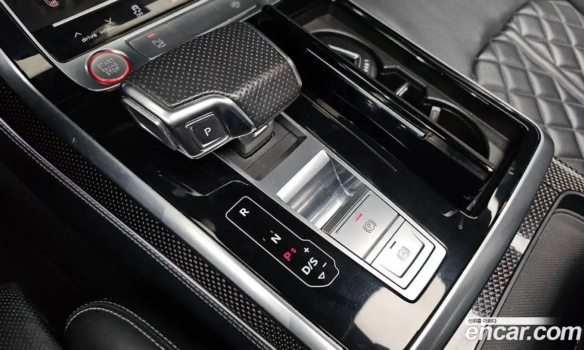 Audi SQ8 2020 4.0 гидро в Москве № 229944, фото 9
