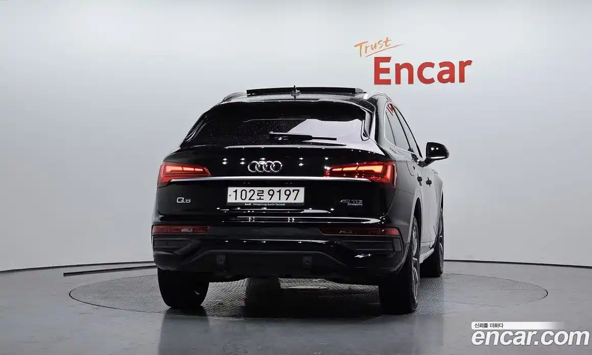 Audi Q5 2022 2.0 гидро в Москве № 230103, фото 4