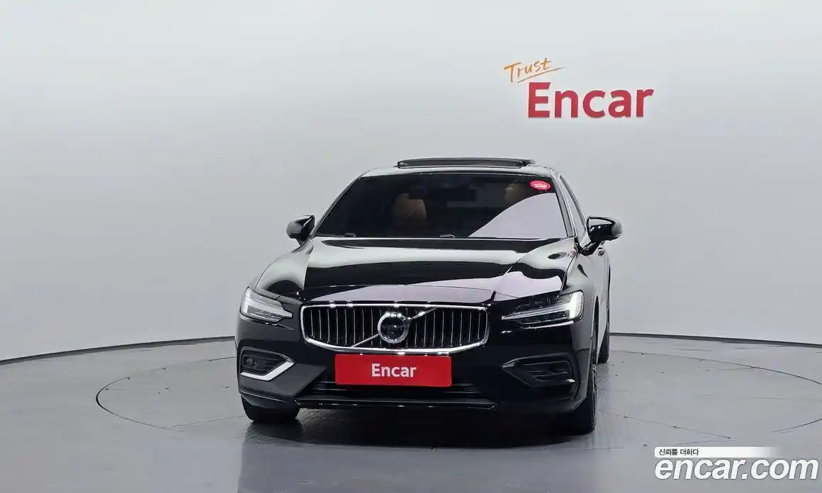 Volvo S60 2021 2.0 гидро в Москве № 230584, фото 3