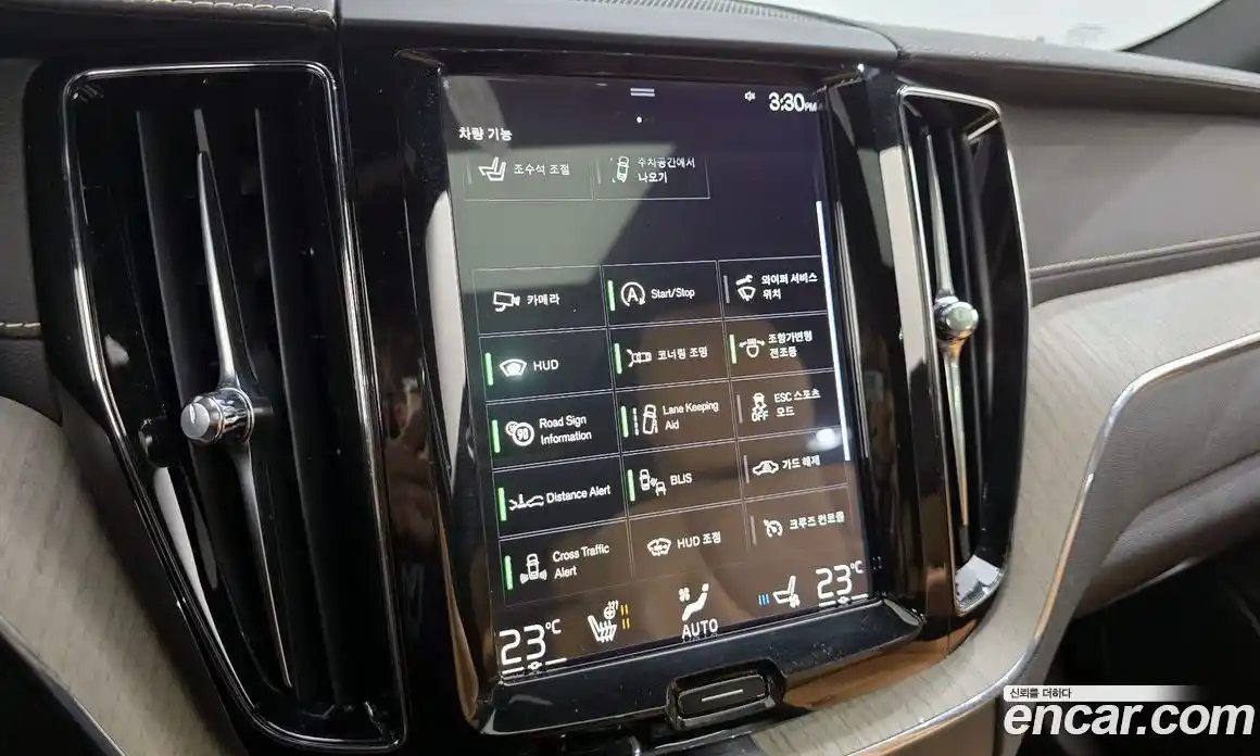 Volvo XC60 2019 2.0 гидро в Москве № 230666, фото 16