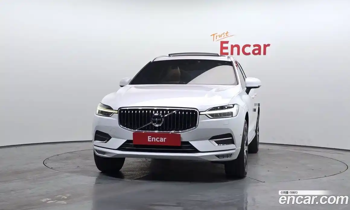 Volvo XC60 2019 2.0 гидро в Москве № 230666, фото 3
