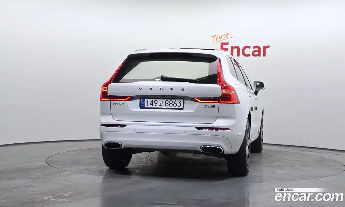 Volvo XC60 2019 2.0 гидро в Москве № 230666, фото 4