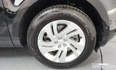 Land Rover Range-Rover Evoque 2025 2.0 гидро в Москве № 231149, миниатюра 4
