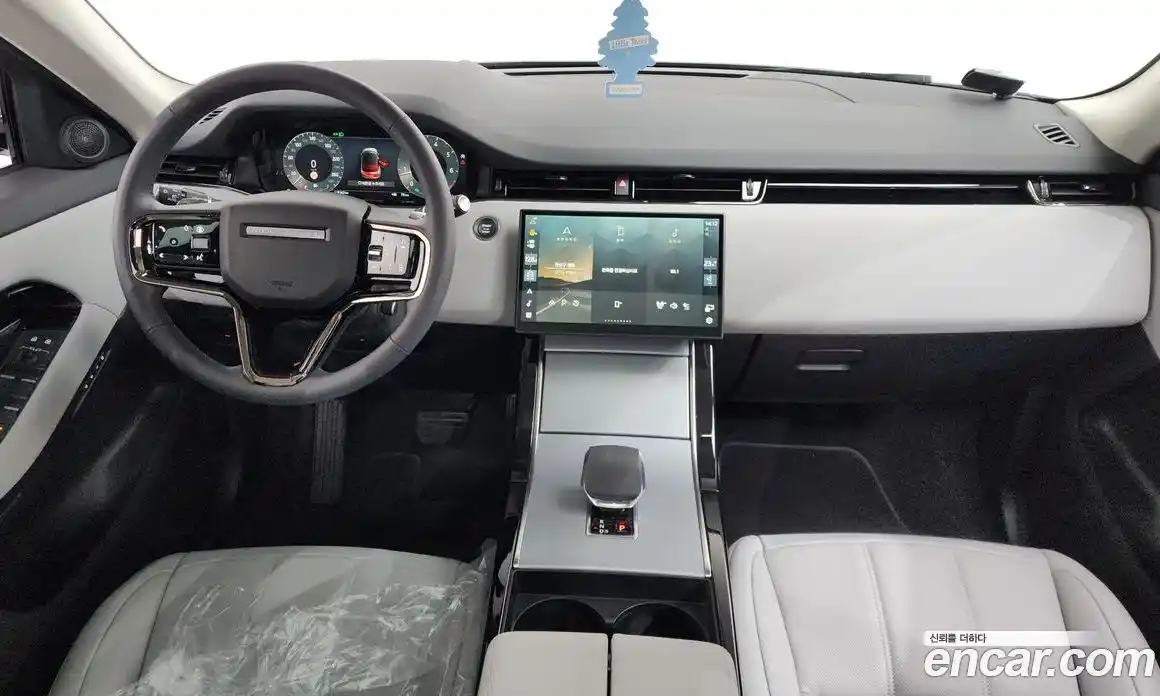 Land Rover Range-Rover Evoque 2025 2.0 гидро в Москве № 231149, фото 6