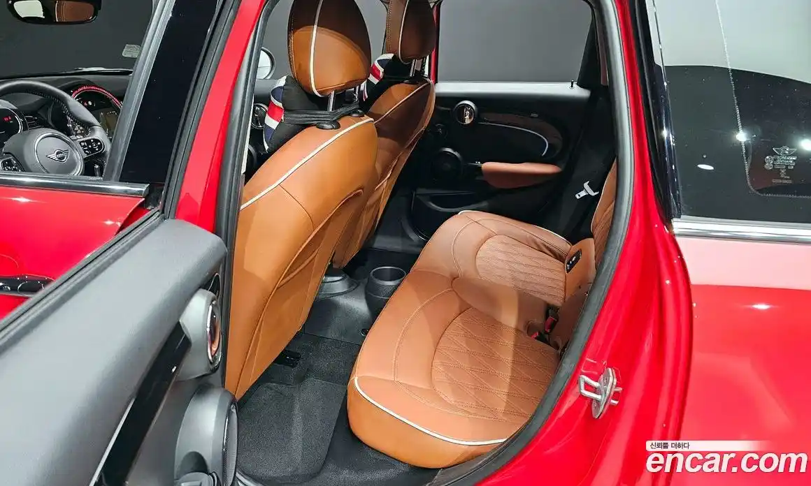 Mini Cooper 2024 2.0 гидро в Москве № 231403, фото 12