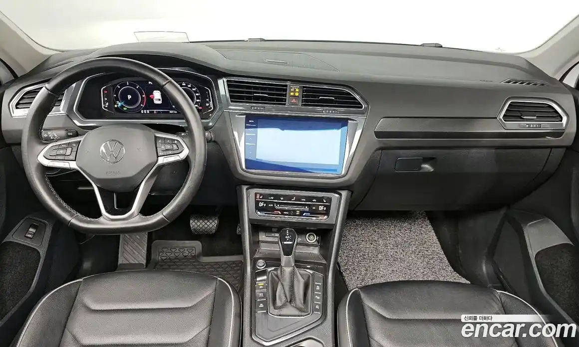 Volkswagen Tiguan 2022 2.0 гидро в Москве № 232085, фото 6