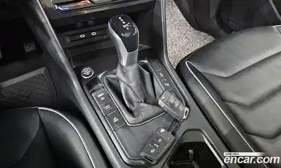 Volkswagen Tiguan 2022 2.0 гидро в Москве № 232085, миниатюра 8