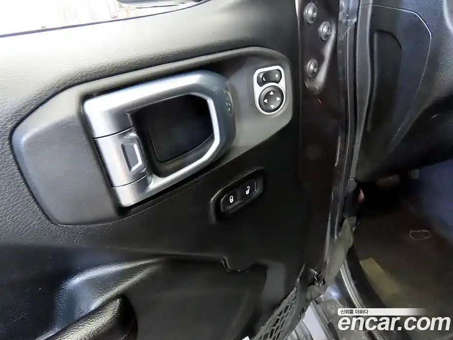 Jeep Wrangler 2018 2.0 гидро в Москве № 232783, фото 13