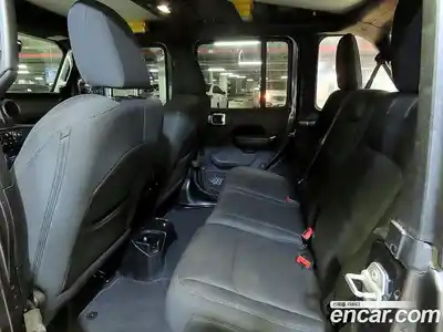 Jeep Wrangler 2018 2.0 гидро в Москве № 232783, миниатюра 7