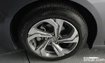 Honda Accord 2019 1.5 гидро в Москве № 232896, миниатюра 5