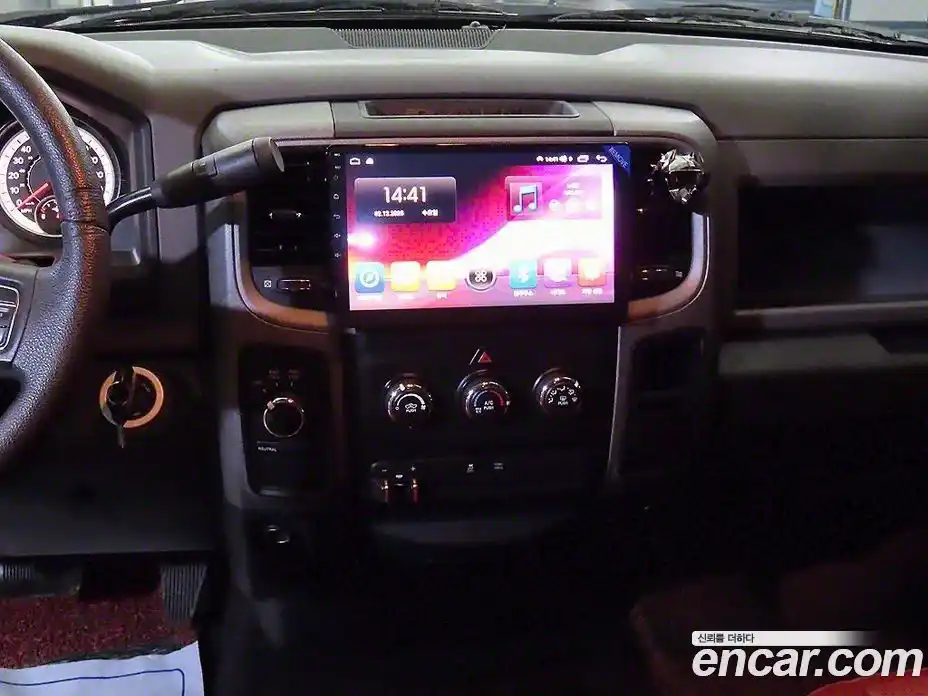 Dodge Ram Pick Up 2014 5.7 гидро в Москве № 233531, фото 11