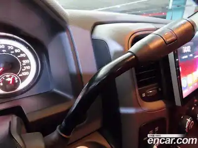Dodge Ram Pick Up 2014 5.7 гидро в Москве № 233531, миниатюра 12