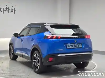 Peugeot 2008 2021 0.1 гидро в Москве № 236397, миниатюра 2