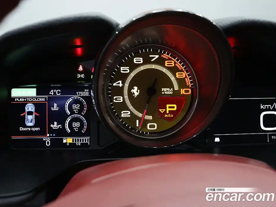 Ferrari Portofino 2019 3.9 гидро в Москве № 238050, фото 9