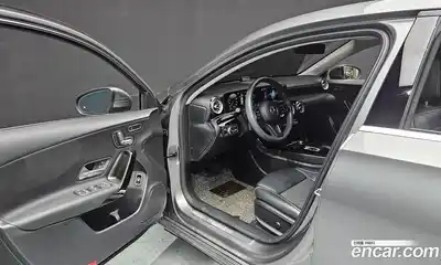 Mercedes-Benz A-Class 2020 2.0 гидро в Москве № 239748, миниатюра 10