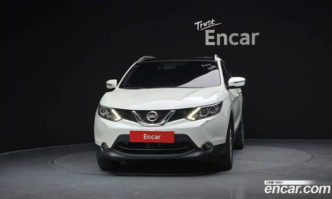Nissan Qashqai 2015 1.6 гидро в Москве № 244437, фото 3