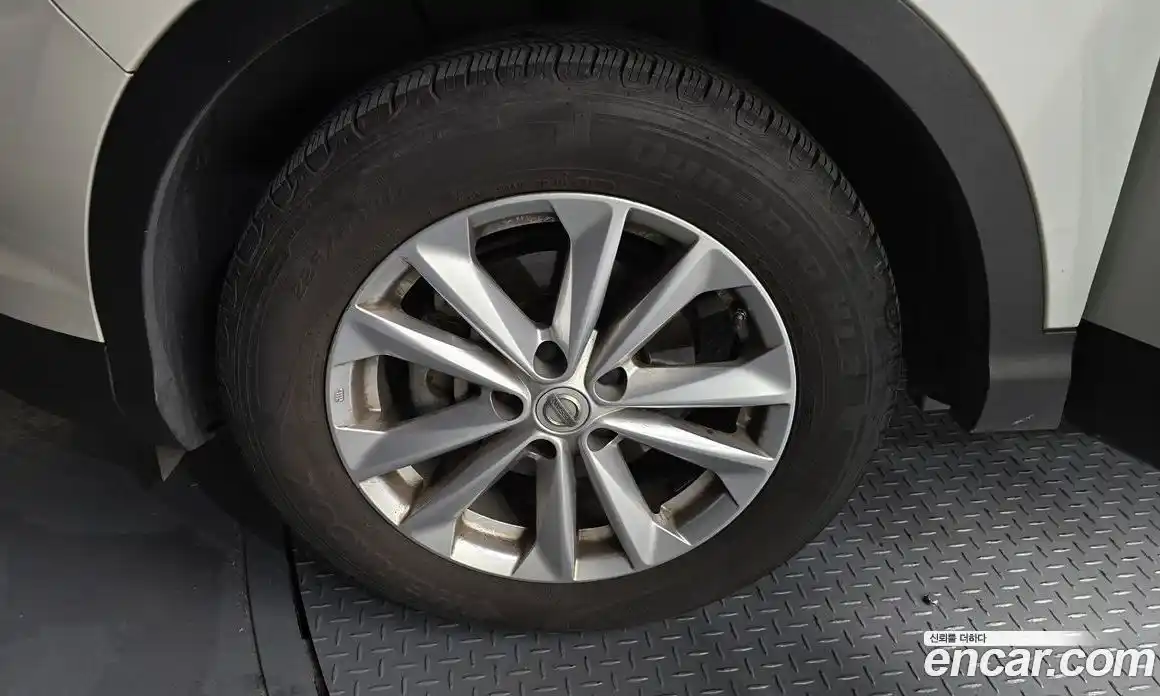 Nissan Qashqai 2015 1.6 гидро в Москве № 244437, фото 5